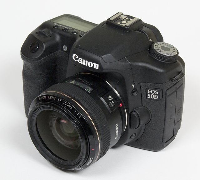 Canon EF 28mm f/1.8 USM - APS-C Review / Re-Test